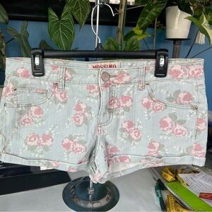Massimo Vintage Light Blue Floral low rise Jean shorts